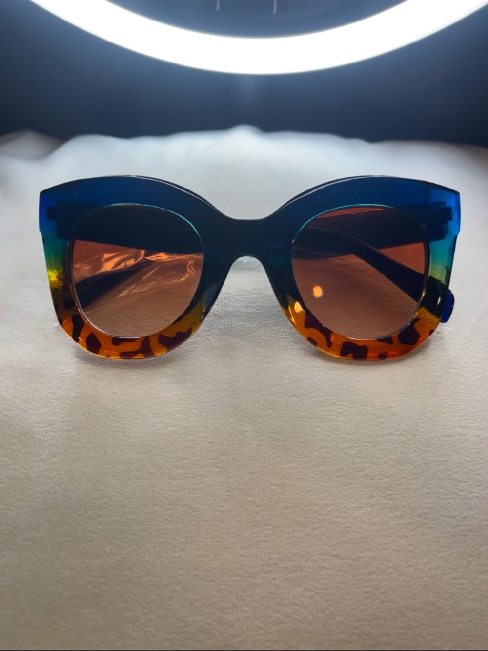 Bold Tortoiseshell & Blue Gradient Round Sunglasses
